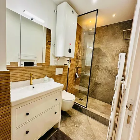 Frgk Immeuble 5 Appartements - Centre Cannes - Special Congres Apartamento *